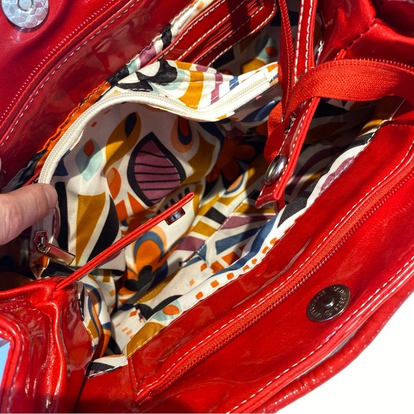 🛍️ 4 for 20$ / Vintage Peace Logo Rhinestone Glossy Faux Leather Handbag - Picture 11 of 16